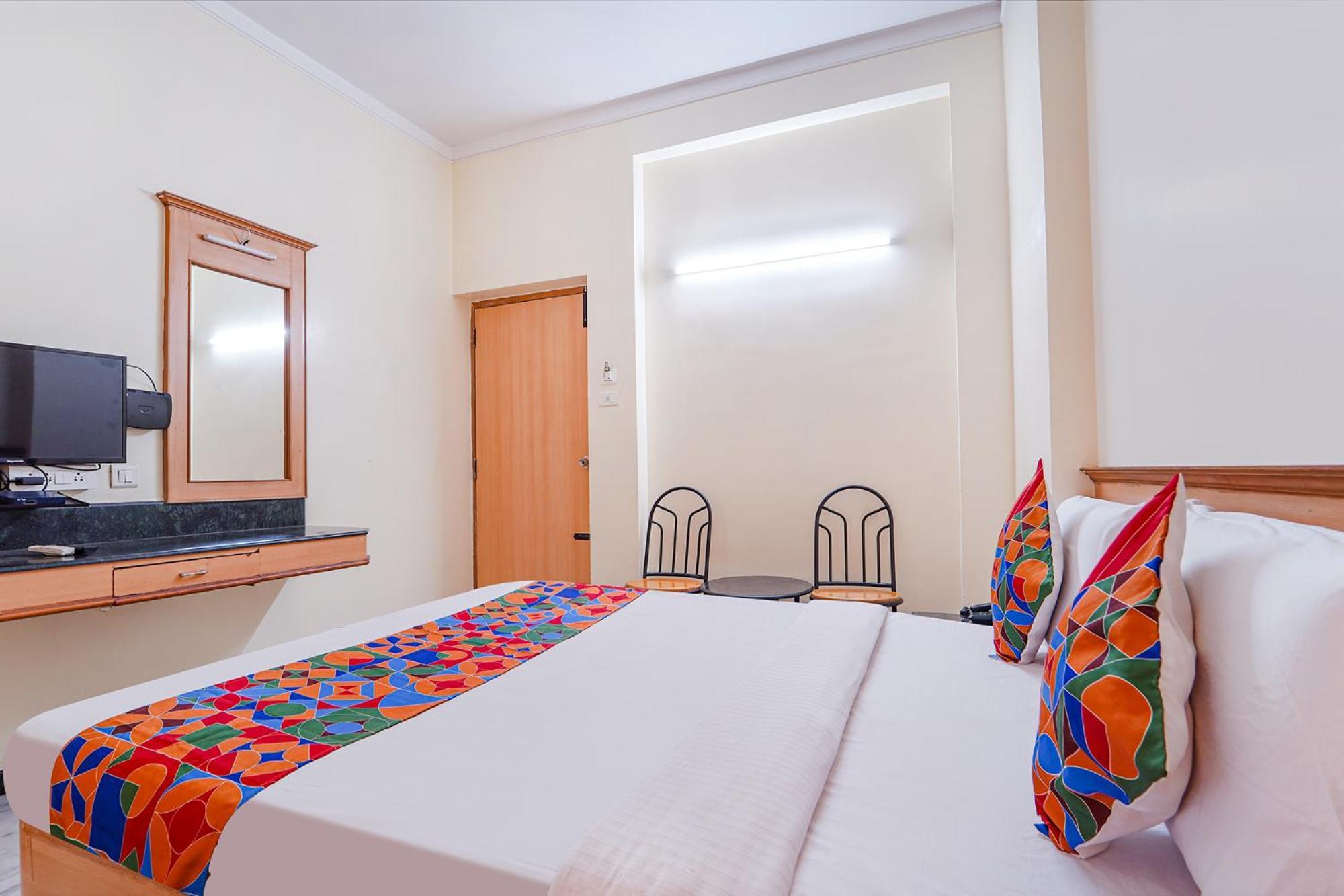 Fabhotel Ess Paradise - Nr Bus Stand Coimbatore Dış mekan fotoğraf