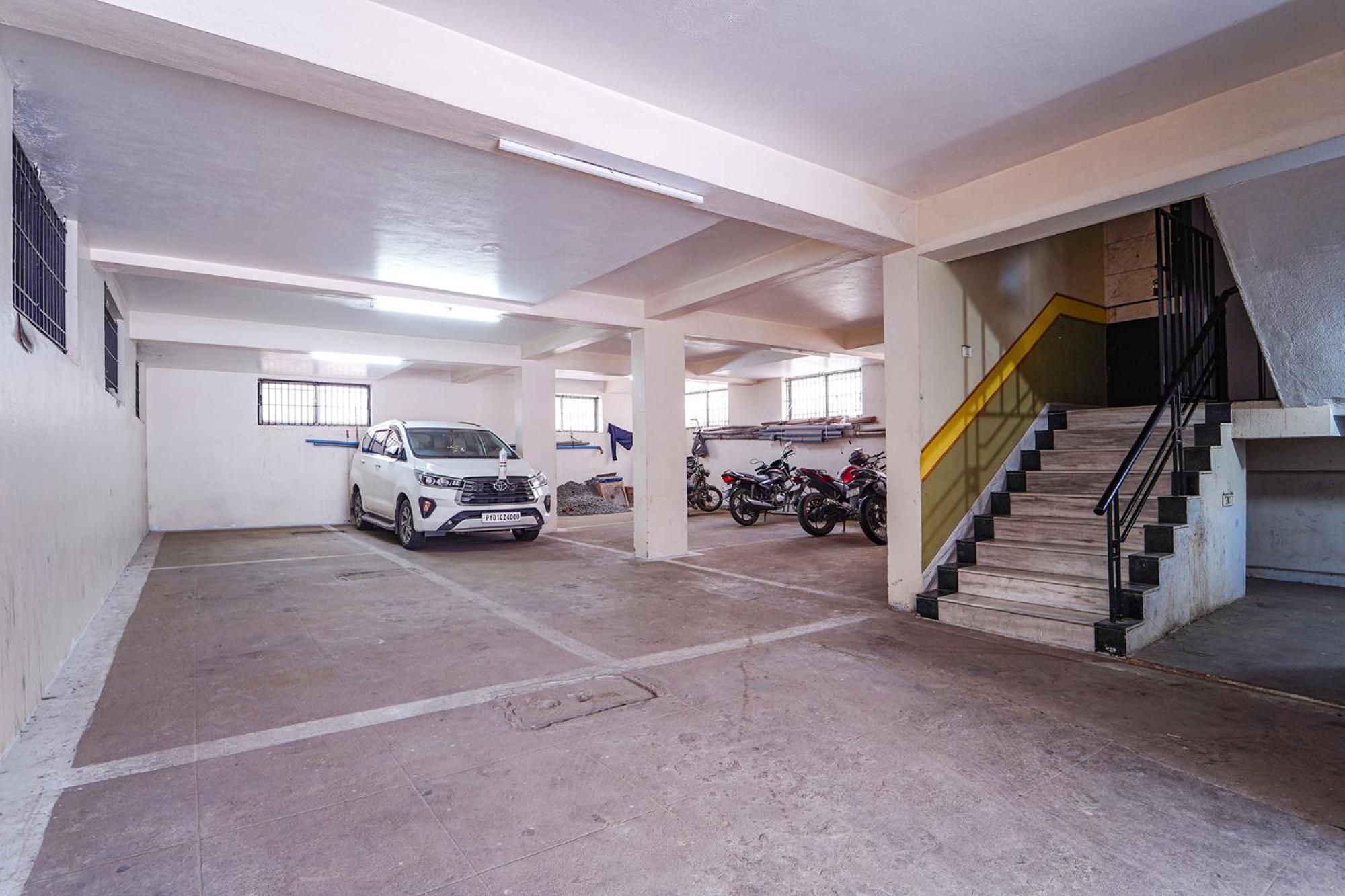 Fabhotel Ess Paradise - Nr Bus Stand Coimbatore Dış mekan fotoğraf