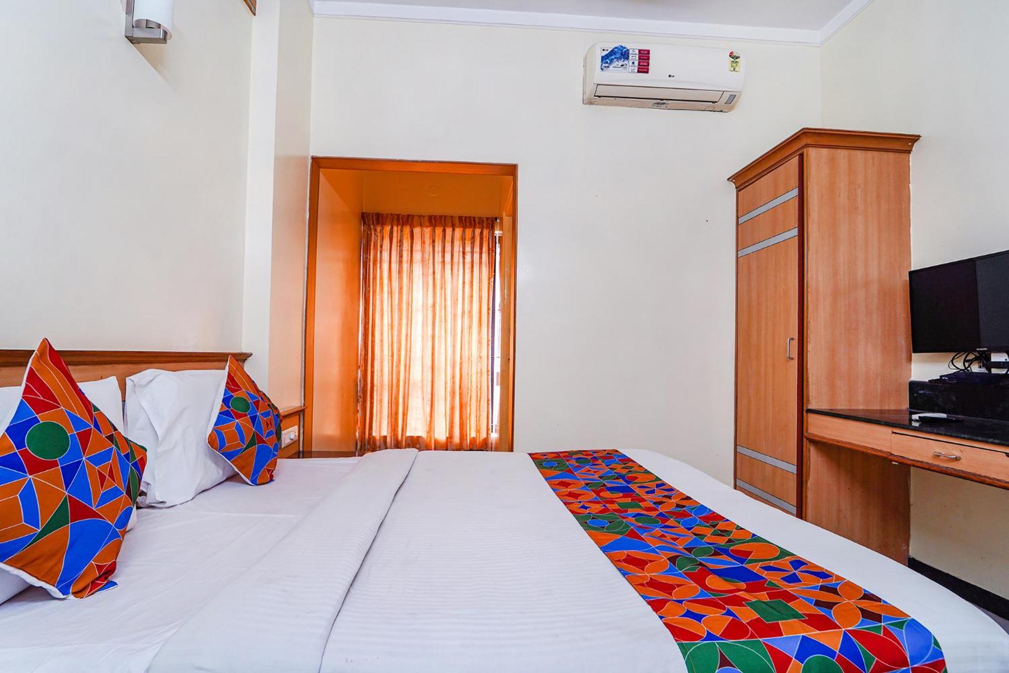 Fabhotel Ess Paradise - Nr Bus Stand Coimbatore Dış mekan fotoğraf